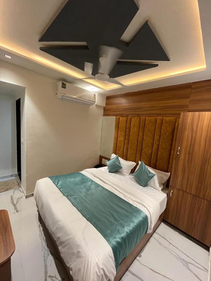 Hotel Palak Villa 아흐메다바드 외부 사진